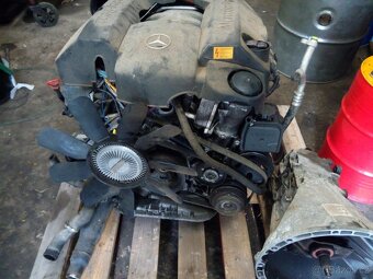 Motor Mercedes-Benz W210 2.8 V6 - 2