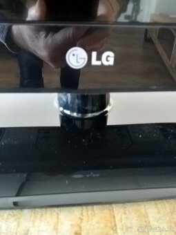 Prodám televizi LG 32LD550 - 2