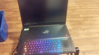 ASUS ROG Zephyrus S17 - 2