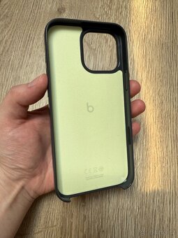 Kryt Beats s MagSafe na iPhone 16 Pro Max — půlnočně černý - 2