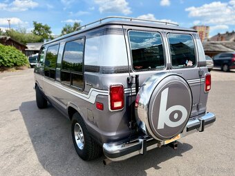1989 Dodge B-250 RAM VAN Bivouac Conversion | PERFEKTNÍ STAV - 2