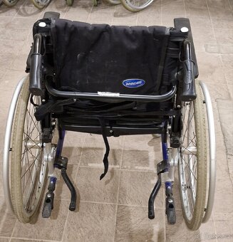 Mechanicky invalidní vozík - 2