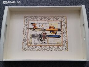 Dekorovaný dřevěný servírovací podnos - tác - 45x30cm - 2