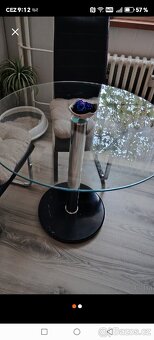 Prodám  jídelní stůl - 2