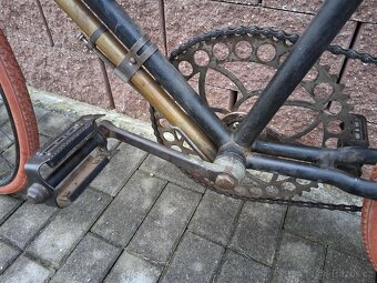 Historické bezmufnové kolo velký tác - 2