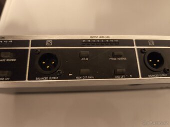 Behringer DI 4000 aktivni DI box - 2