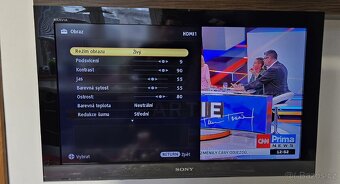 Prodám Sony Bravia KDL-32EX402 bez stojanu - 2