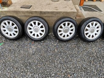 Kola Audi A6 - nové pneu - 2