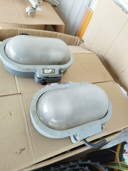 Nevýbušné litinové světlo - 2