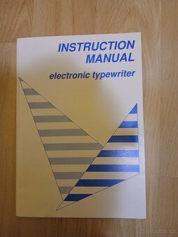 Elektrický psací stroj - 2