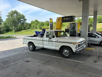 Ford F-250 1977 - 2