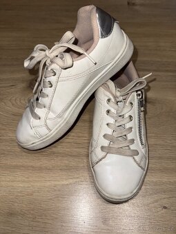 Dívčí tenisky vel. 33 - 2