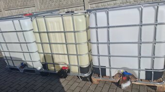 IBC nádoby na vodu 1000 L - 2