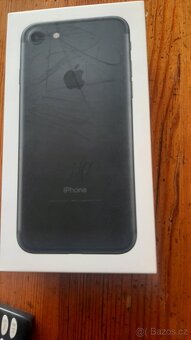 Prodám IPhone 7 - 2