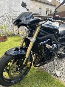 Triumph Street triple 675 - 2