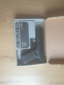 Airsoft pistole Glock-19 AGCO2 - 2