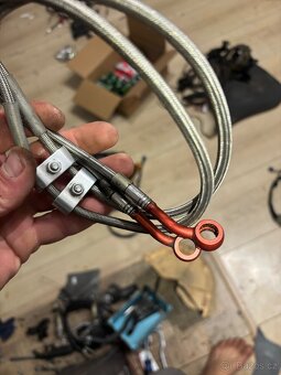 Pancerove hadice na yamaha R1 98-06 - 2