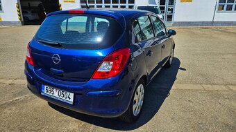 Opel Astra (2010) - 2