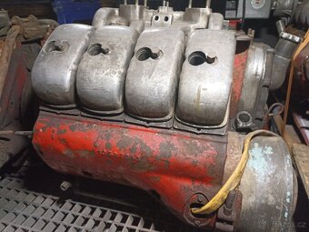 Motor Tatra 603, 805 - 2