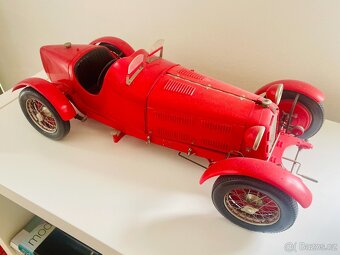 Alfa Romeo 8C 2300 Monza Pocher 1:8 - 2