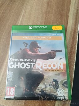 Hry na Xbox one a jedna series x - 2