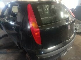 Fiat Punto 188 r.v. 2000 1,2 8V 44kW- náhradní díly - 2
