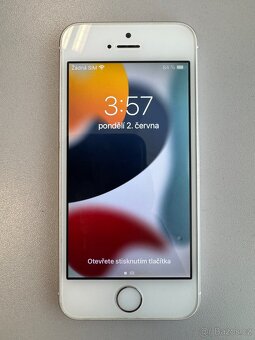 iPhone SE (1. generace) 32GB, stříbrný, hezký stav - 2