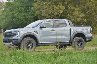 Ford RANGER RAPTOR 2.0 TDCi Ecoblue BiTurbo šedý - 2