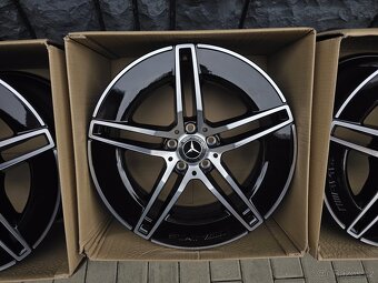 5x112 R19 Mercedes Benz E-klass W214 Black Nepoužite - 2