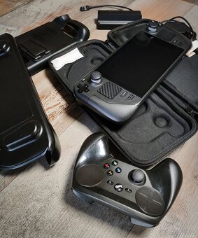 Steam Deck LCD 256gb + Steam Controller + Stream Dock - 2