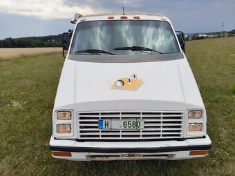 CLARION 7.3 V8 - 2