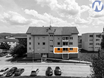 Prodej bytu 3+1+balkón, 74 m2, Sídliště SNP, Lhenice - 2