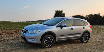 Subaru XV 1.6 automat CVT  4x4 / 133500 km / po servisech - 2