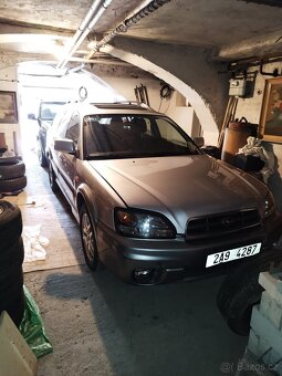 Subaru Outback 2.5 r.2003,1.maj.nový Čr orig 121412km - 2
