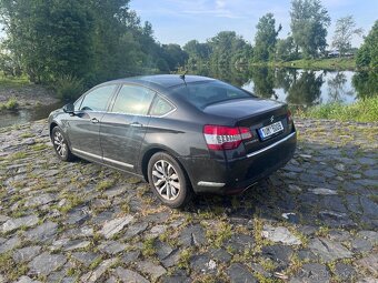 Citroën C5 3.0 HDi V6 177kW Exclusive, r. 2011, STK 2027 - 2