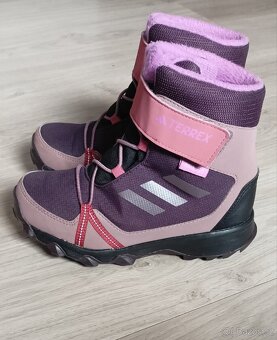 Zimní boty Adidas Terrex Snow vel. 32 EUR - 2