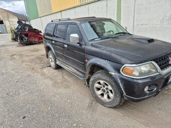 Mitsubishi pajero - 2