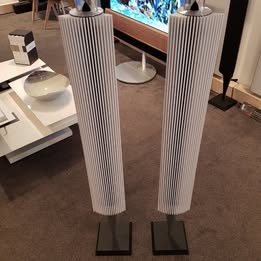 BeoLab 18, BeoLab 19 a B&O Core. - 2