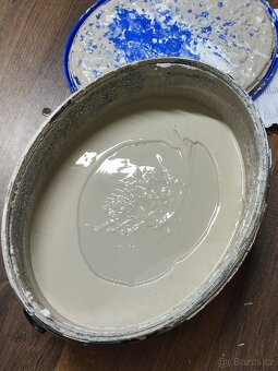 Fasádní barva Hornbach 6l + pigment + váleček - 2