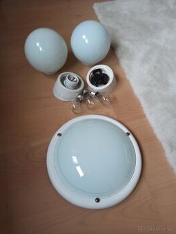 3x svítidlo + 4x žárovka - 2