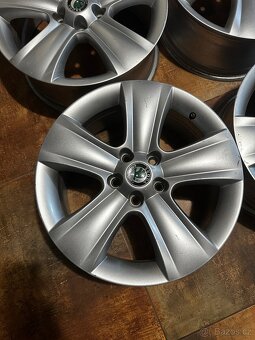 Škoda alu kola 17” – 7Jx17 ET45, originál - 2