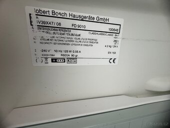 Nerezová chladnička s mražákem Bosch 200cm - 2