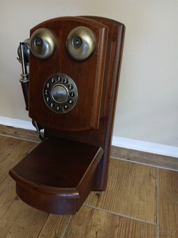 Telefon  retro - 2