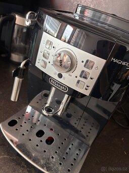 Kávovar DeLonghi Magnifica S - 2