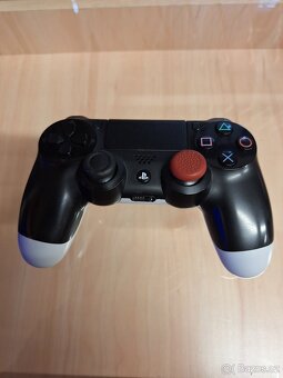PlayStation 4 Slim 500GB, 1 x ovládač - 2