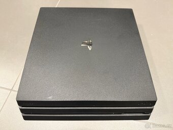PlayStation 4 PRO 1TB - 2