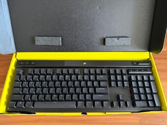 Corsair K70 RGB Pro – Mechanická klávesnice - 2