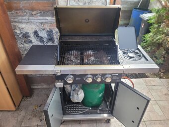 Zahradní plynový gril - 2