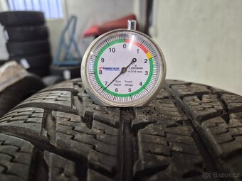 255/60 R18 NOKIAN (6,5mm) č.16040/b2 - 2