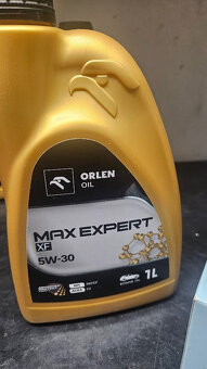 Prodám olej. filtr + 3l oleje pro C1,107,Aygo - 2